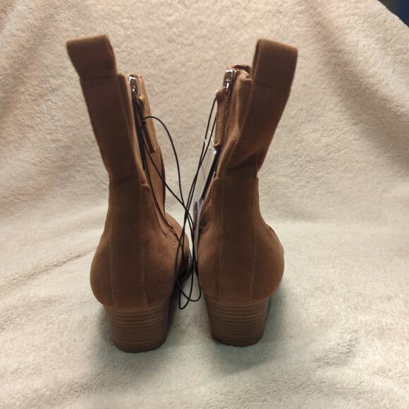 Universal Thread Solita Western Boot, Cognac, NWT, 6 - Picture 5 of 6